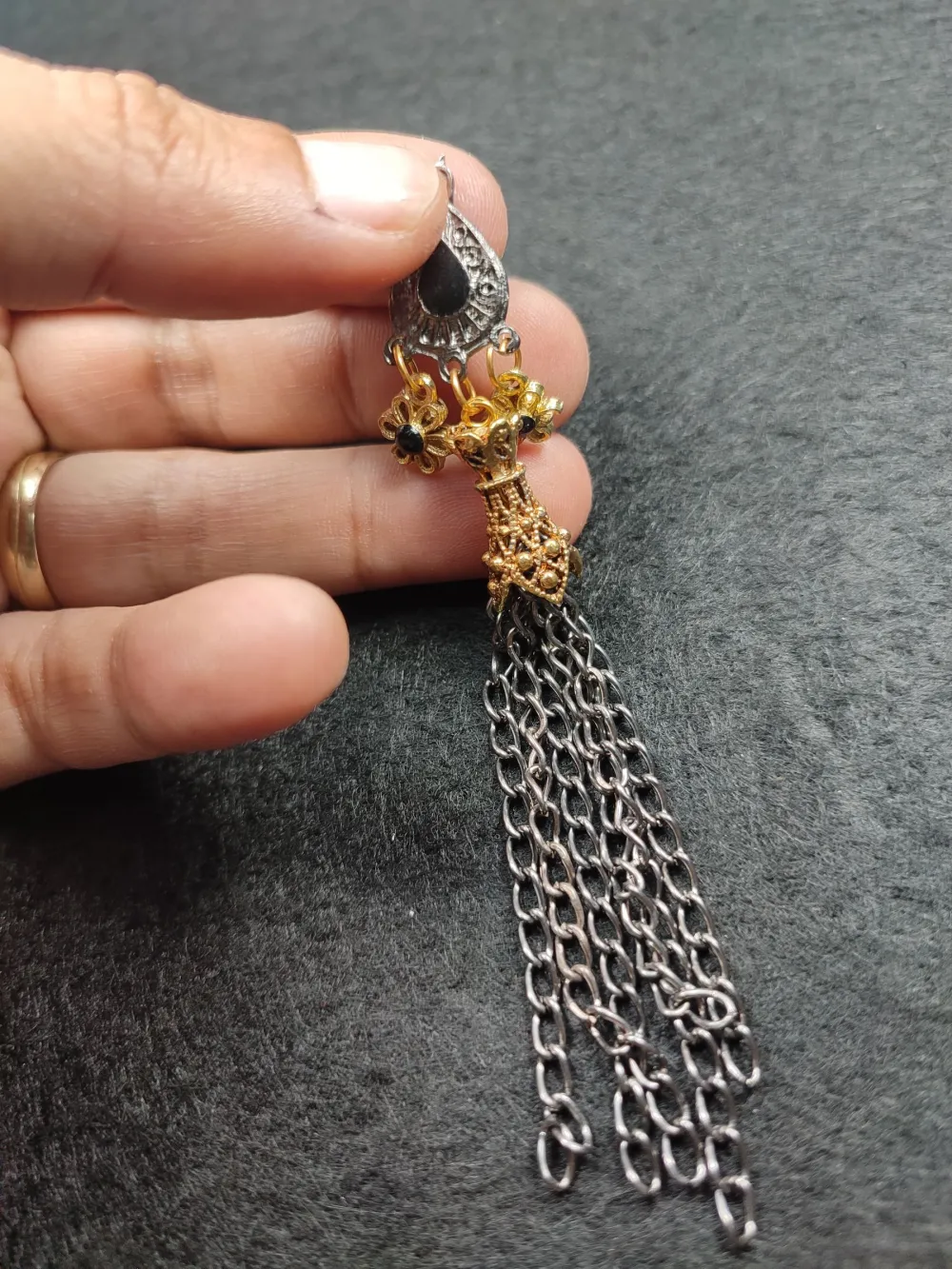 Alman Gümüş Püskül küçük resim 2