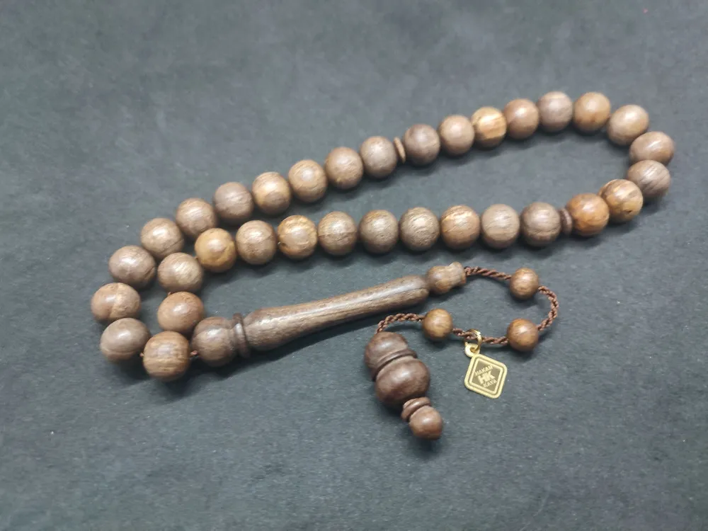 Hakan Kaya Usta Eseri̇ Kokulu Ve Çeki̇rdeksi̇z Yabani̇ Cevi̇z Ağacı küçük resim 3