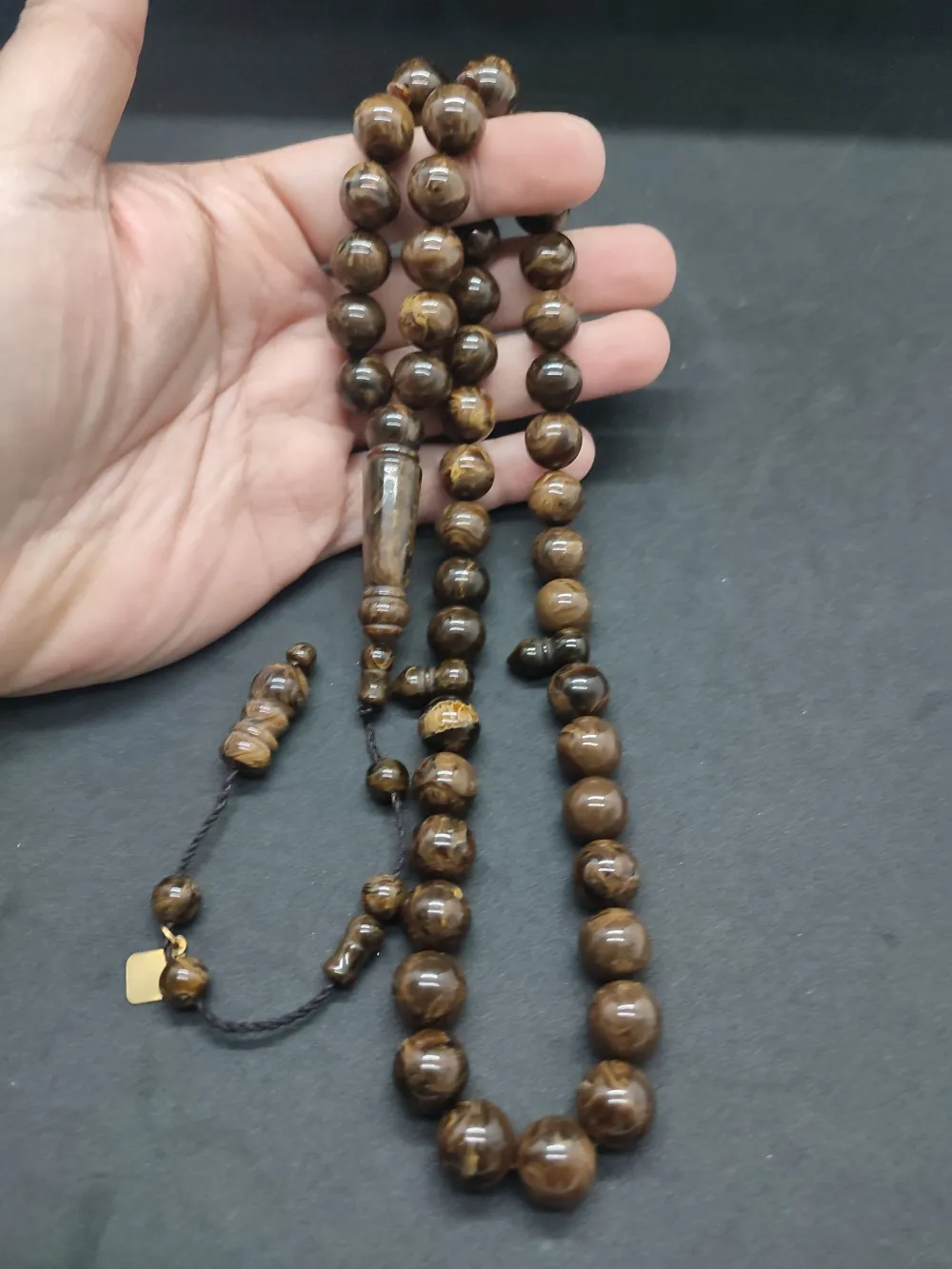 Başka Yerde Yok!Junai̇d Hasan Usta Eseri̇ 45 Habbe İri̇ Boy Eski̇ Obejden Katali̇n küçük resim 4