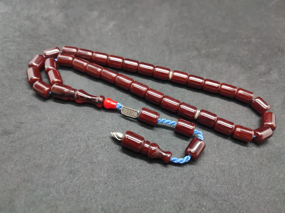 Zeyzun Usta Eseri̇ Di̇k Damar (İmza Çi̇vi̇ Ara Pulları Gümüş) Sıkma Kehri̇bar