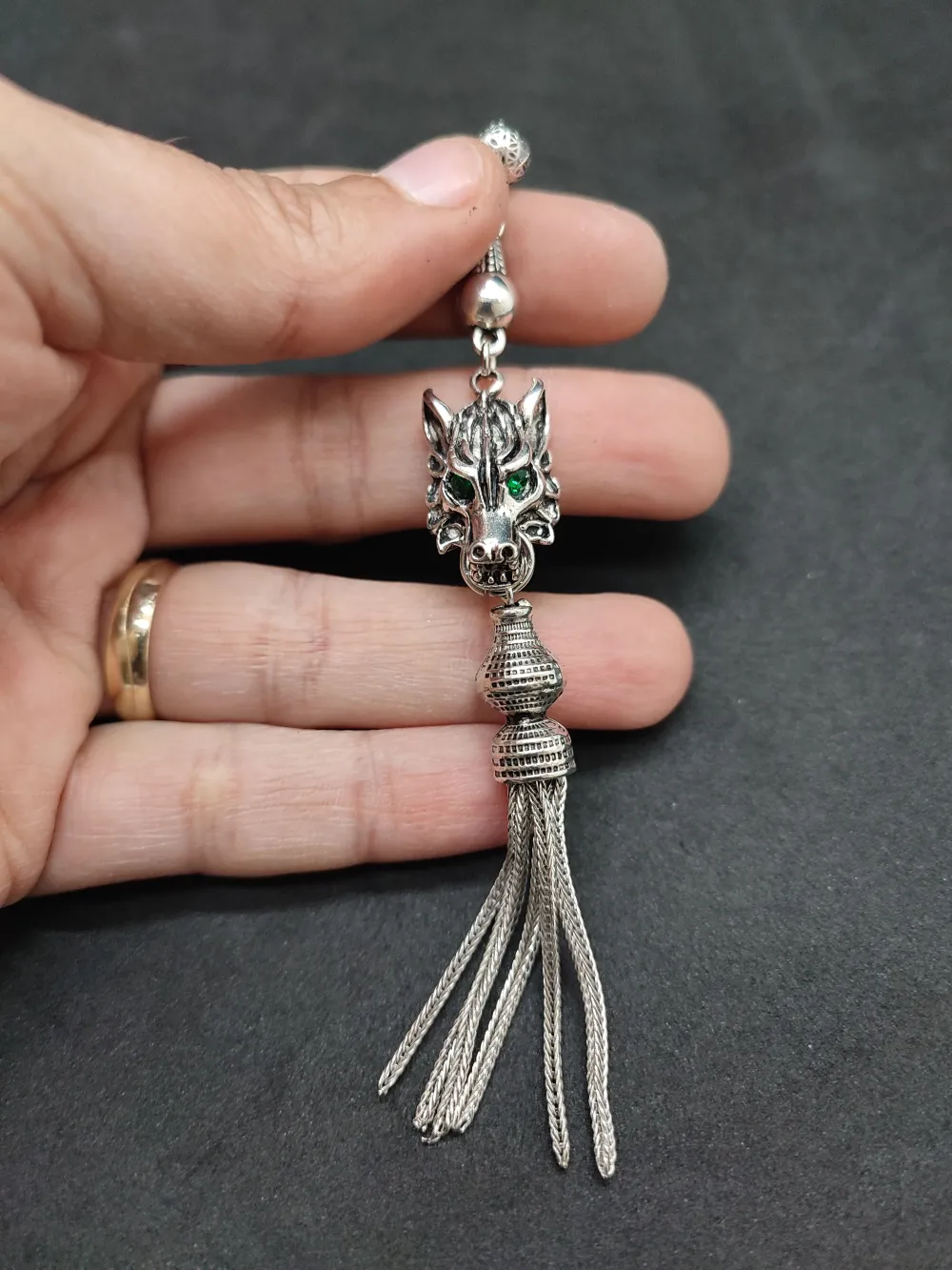 475 Ayar Gümüş Tesbi̇h Püskülü