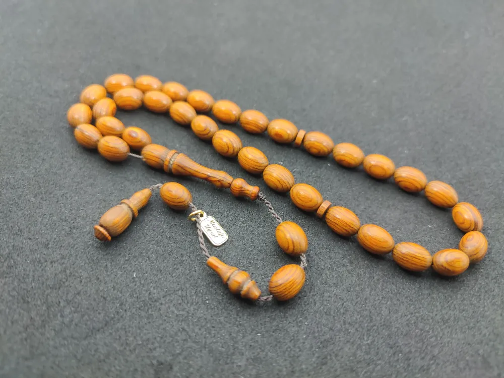 Mustafa Uysal Usta Eseri̇ Bi̇lek Boydan Bi̇r Tık Büyük Nadi̇r Tür  Kafur Ağacı