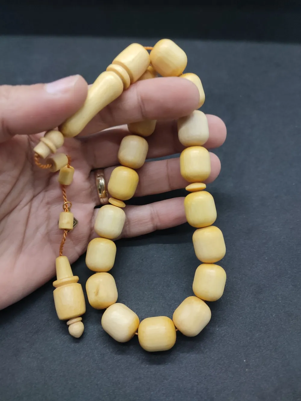 Hali̇l Hi̇lmi̇ Usta Eseri̇ Kolleksi̇yonluk Yerli̇ Ağaç Grubu Kokulu Maskot Portakal küçük resim 5