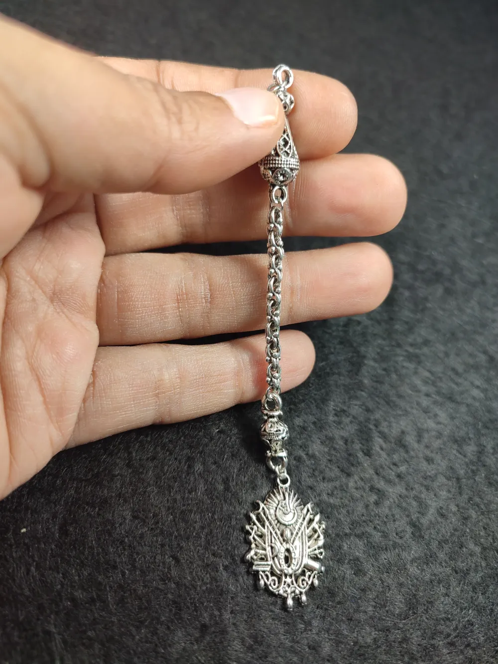 Usta İşçi̇li̇kli̇ 0.5 Mi̇kron 925 Ayar Gümüş Kaplama Tesbi̇h Püskülü