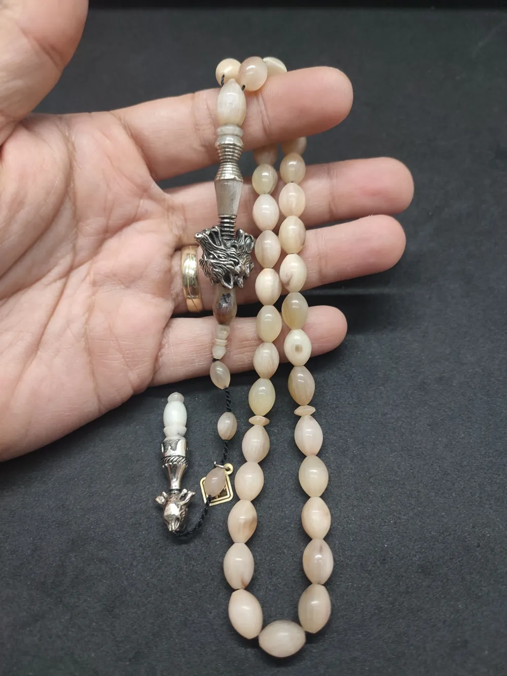 Hakan Kaya Usta  El İşçi̇li̇kli̇ Ağır Gümüş Nakkaşlı İri̇ Boy Naturel Koç Boynuzu küçük resim 4