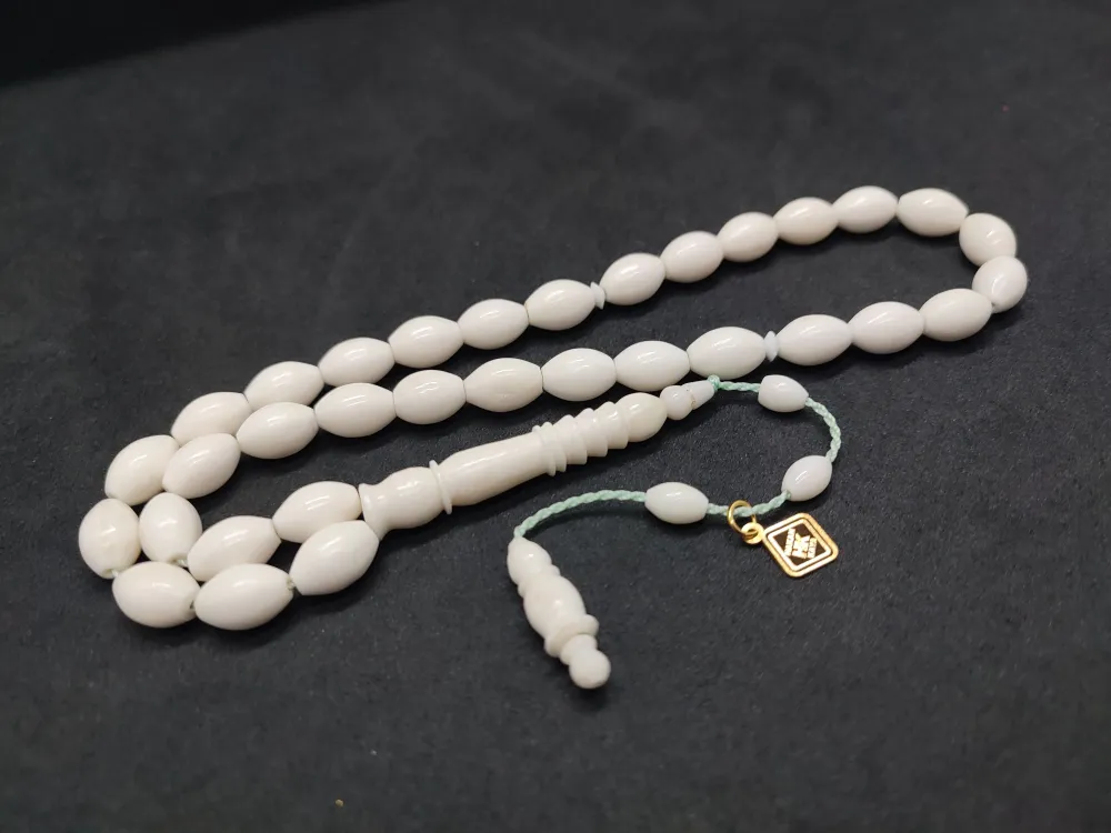 Hali̇l Hi̇lmi̇ Usta Eseri̇ Çi̇ft Ci̇lalı  Deve Kemi̇ği̇