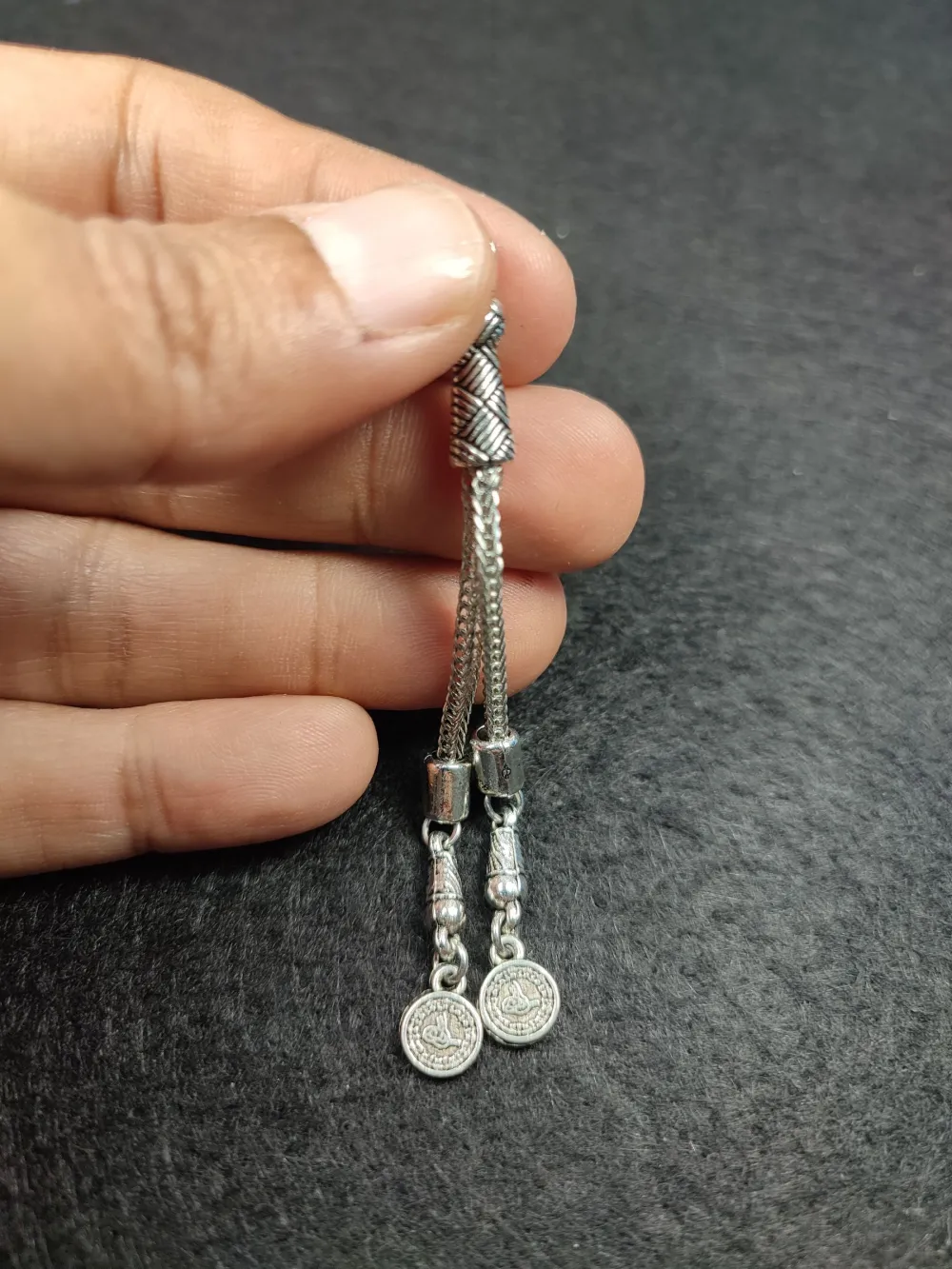 Alman Gümüş Püskül küçük resim 3