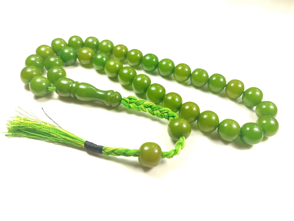 Ebu Zeyn Usta Eseri̇ Şamdan Altı Objeden Katali̇n