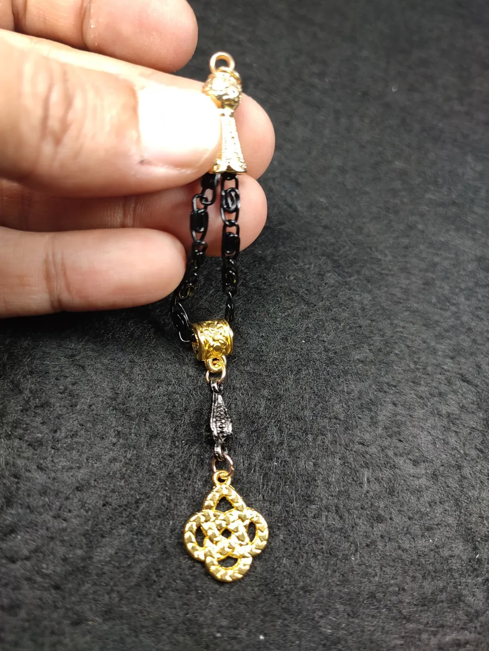 Alman Gümüş Püskül