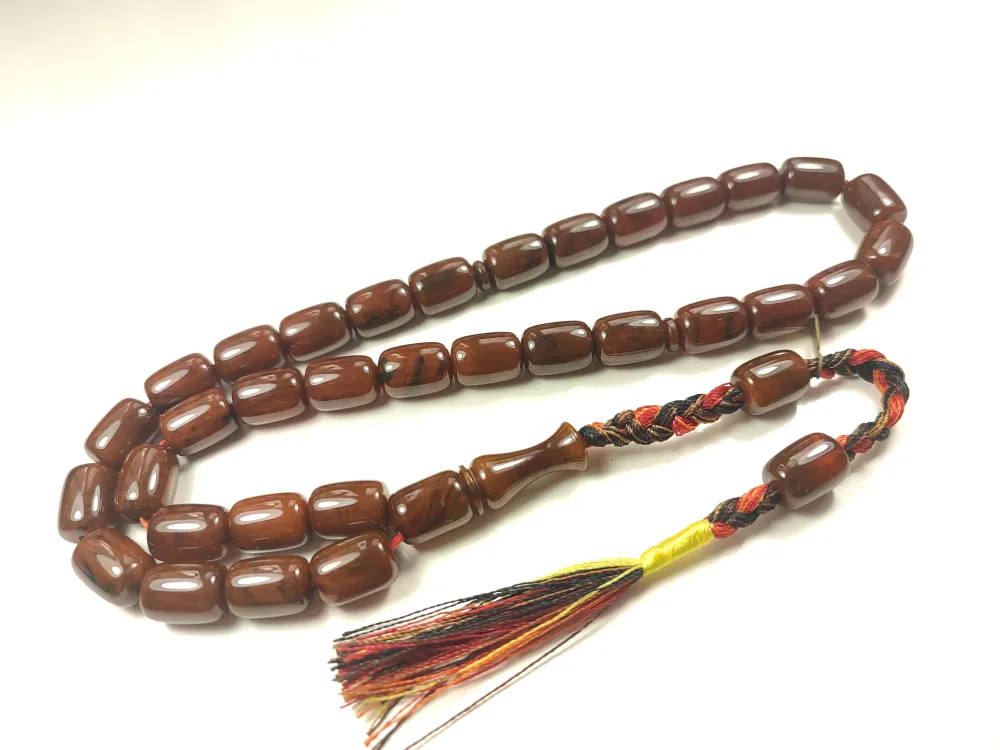 Ahmet Emi̇n Usta Eseri̇ Eski̇ Usul Kat Kat İpe Di̇zi̇lmi̇ş Kuru Torna Objeden Katali̇n