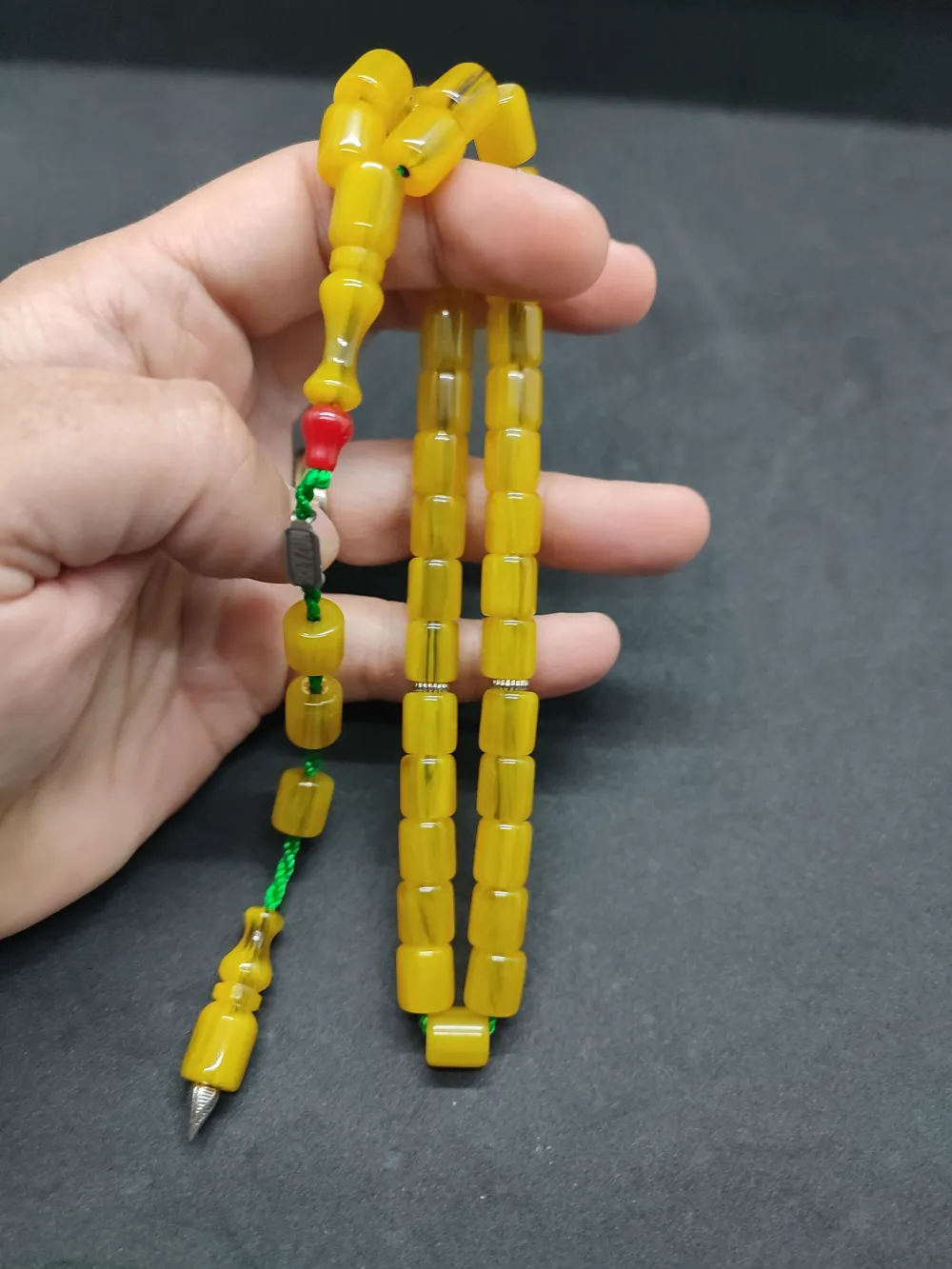 Zeyzun Usta Eseri̇ (İmza Çi̇vi̇ Ara Pulları Gümüş) Sıkma Kehri̇bar