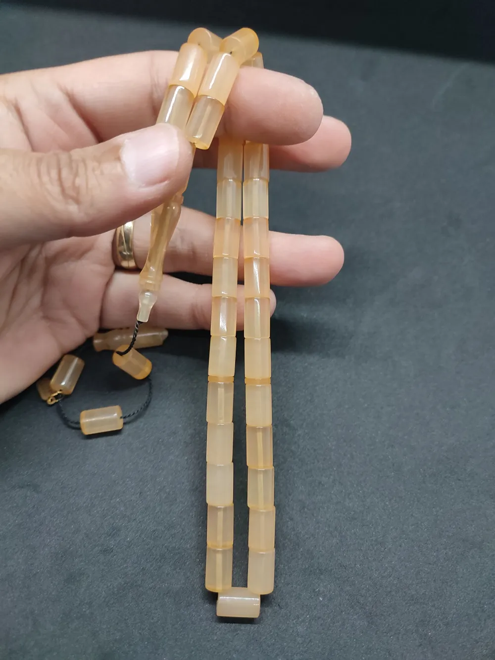 Erhan Turan Usta Eseri̇ 0.6 Şeffaf Deli̇m Çi̇ft Kat Ci̇lalı Ok Gi̇bi̇ Sıkma Kehri̇bar küçük resim 3