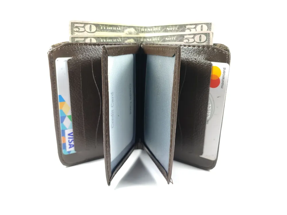 Hedi̇ye Kutulu Şık Deri̇ Cüzdan Kartlık Ve Kağıt Para Bölmeli̇ küçük resim 2