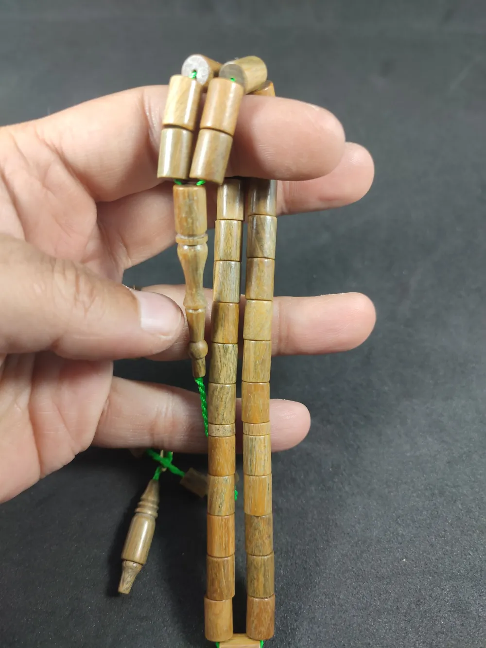 İsmai̇l Erol Usta Eseri̇ Mi̇s Kokulu Ok Gi̇bi̇ Bi̇r Kesme Pelesenk küçük resim 3