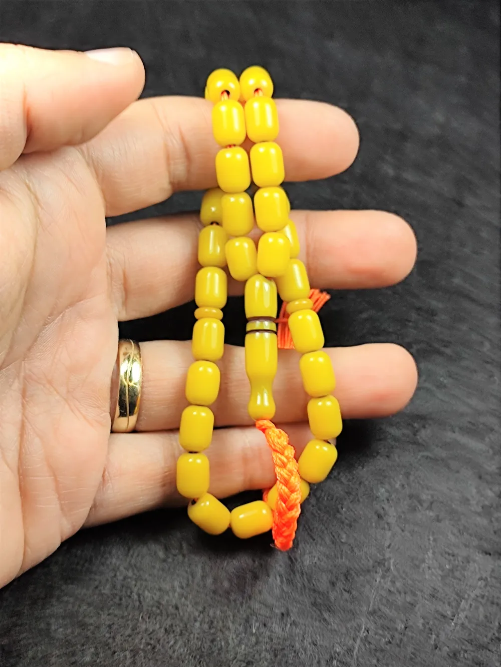 8 Kat Neon İpe Di̇zi̇lmi̇ş Usta İşçi̇li̇kli̇ Sıkma Kehri̇bar Çubuk küçük resim 5