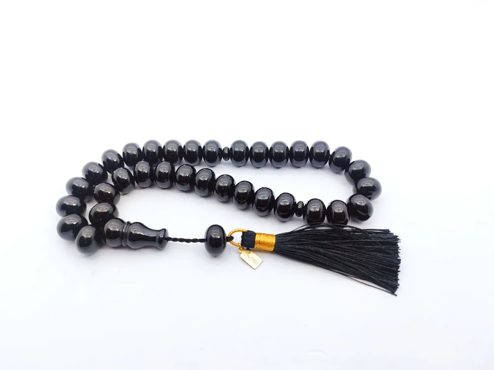 Ebu Zeyn Usta Eseri̇ İmzalı İri̇ Boy 12 Kat İpe Di̇zi̇li̇ Eski̇ Usul Sıkma Kehri̇bar