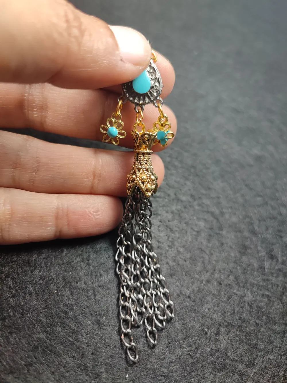 Alman Gümüş Püskül