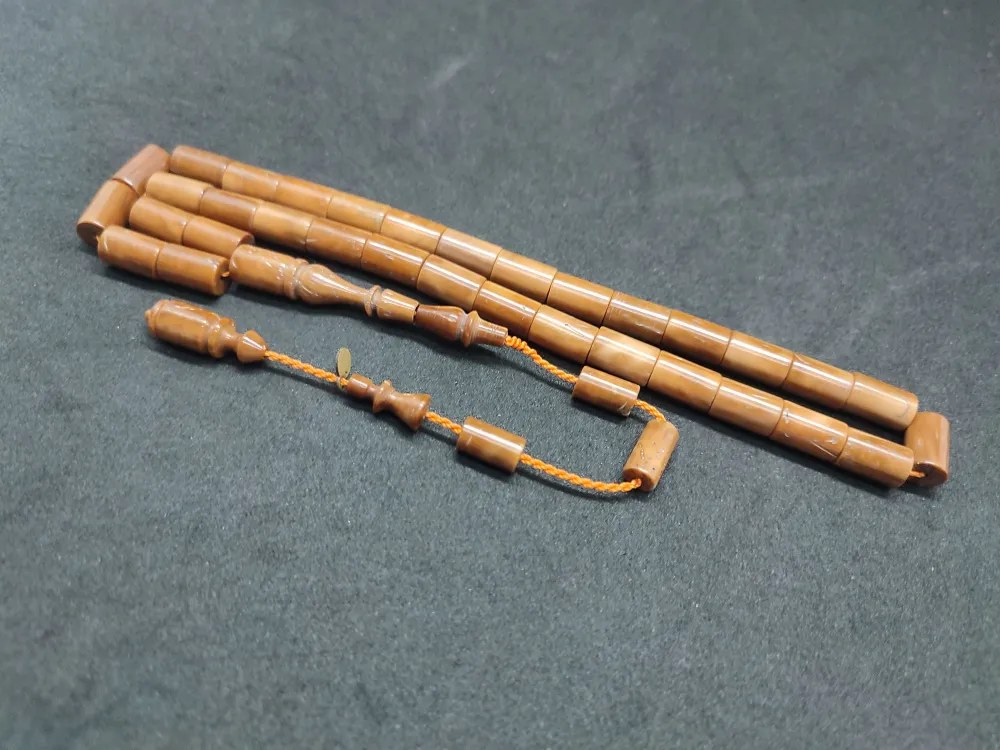 Dalgıç Usta Eseri̇ Ok Gi̇bi̇ Bi̇r Kesme Naturel Kuka