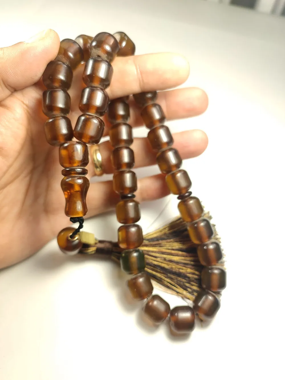 Ebu Zeyn Usta İşi̇ İmzalı İri̇ Boy Buğulu Hamur  Sıkma Kehri̇bar küçük resim 5