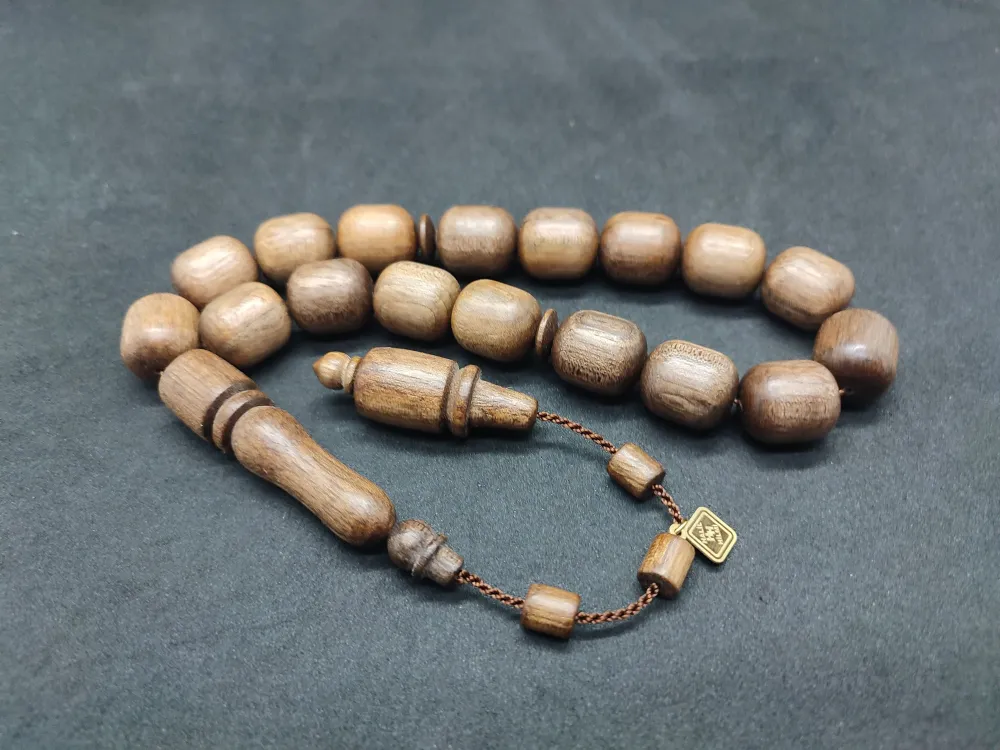 Hali̇l Hi̇lmi̇ Usta Eseri̇ Kolleksi̇yonluk Yerli̇ Ağaç Grubu Kokulu Maskot Cevi̇z küçük resim 3