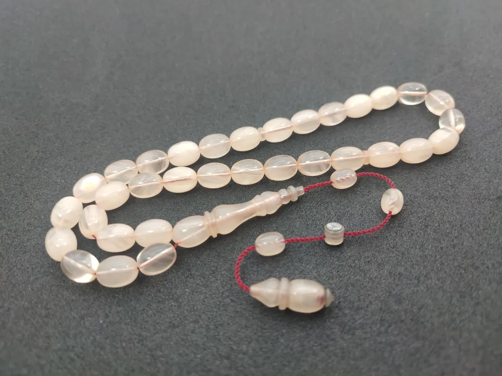 Ahmet Damar Usta Eseri̇ Rengi̇n Zi̇rvesi̇ Objeden Katali̇n