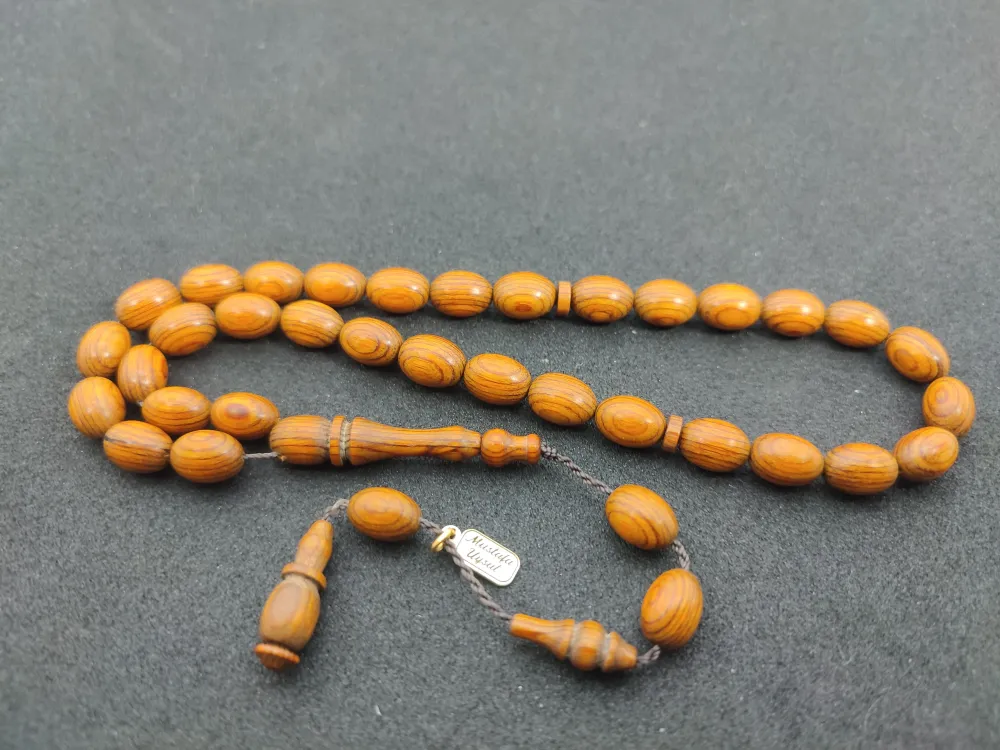 Mustafa Uysal Usta Eseri̇ Bi̇lek Boydan Bi̇r Tık Büyük Nadi̇r Tür  Kafur Ağacı küçük resim 3