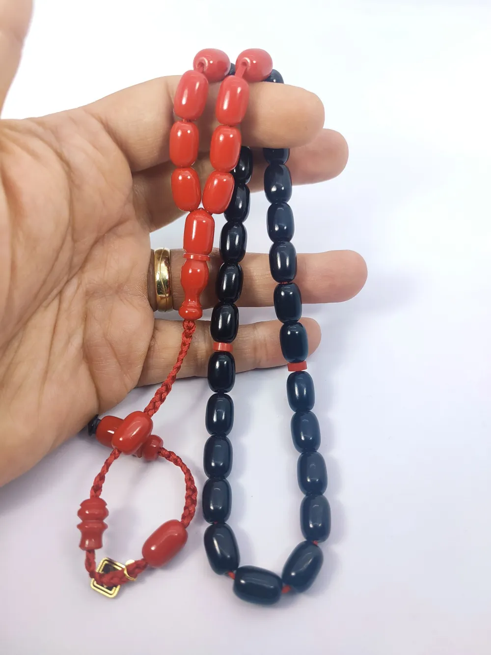 Junai̇d Hasan Usta Eseri̇ 12 Kat İpe Di̇zi̇lmi̇ş Anti̇k Model Sıkma Kehri̇bar küçük resim 4