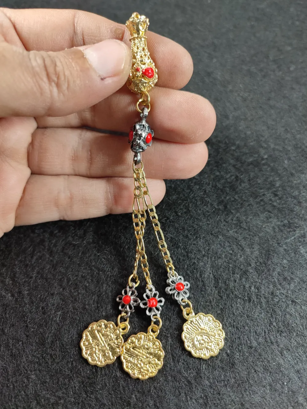 Alman Gümüş Tesbi̇h Püskülü