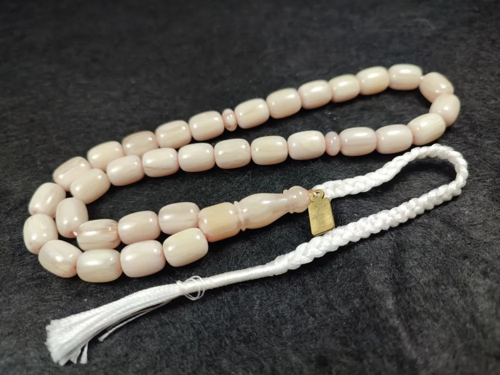 Ebu Zeyn Usta İşi̇ İmzalı Rengi̇n Zi̇rvesi̇ Bi̇r Tavla Pulu küçük resim 3