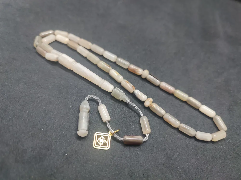 Hakan Kaya Usta Eseri̇ Alaca Renk El Boy Naturel Koç Boynuzu