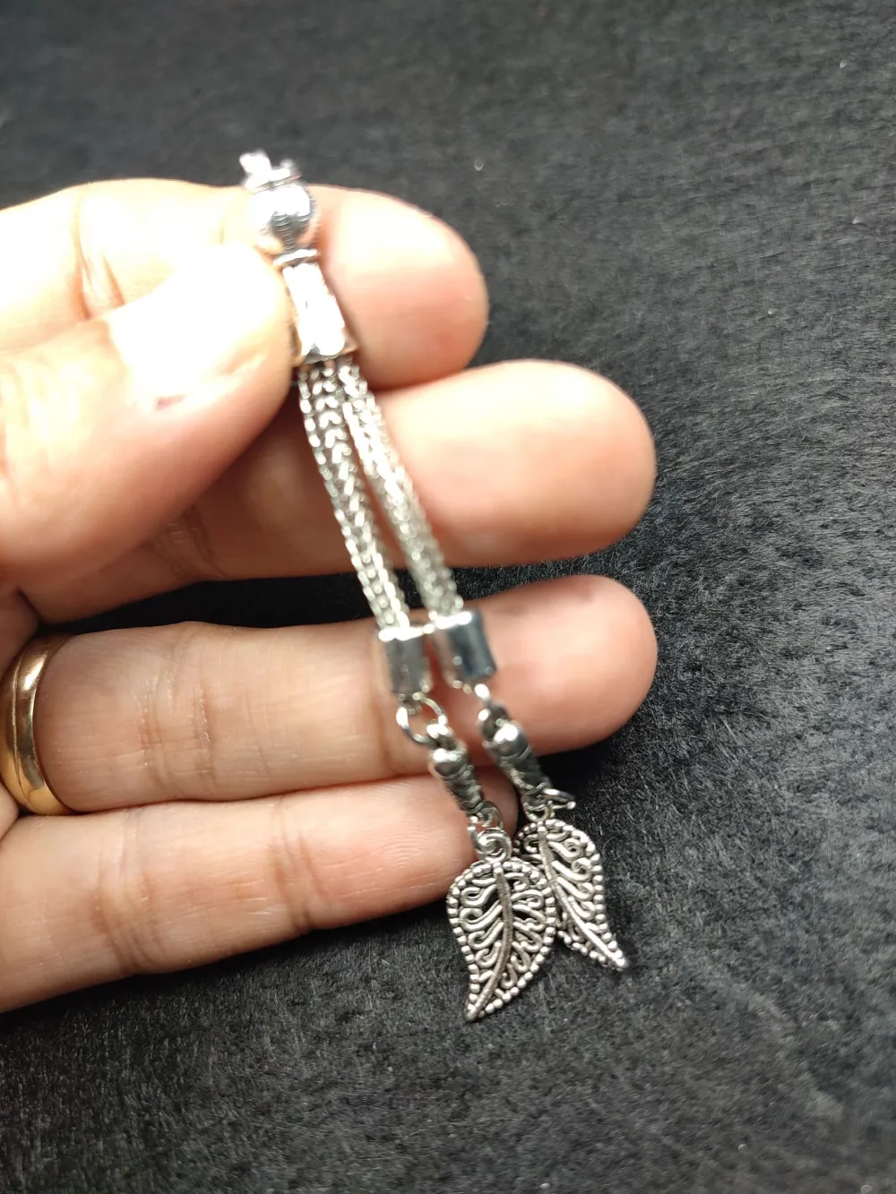 Alman Gümüş Püskül küçük resim 3