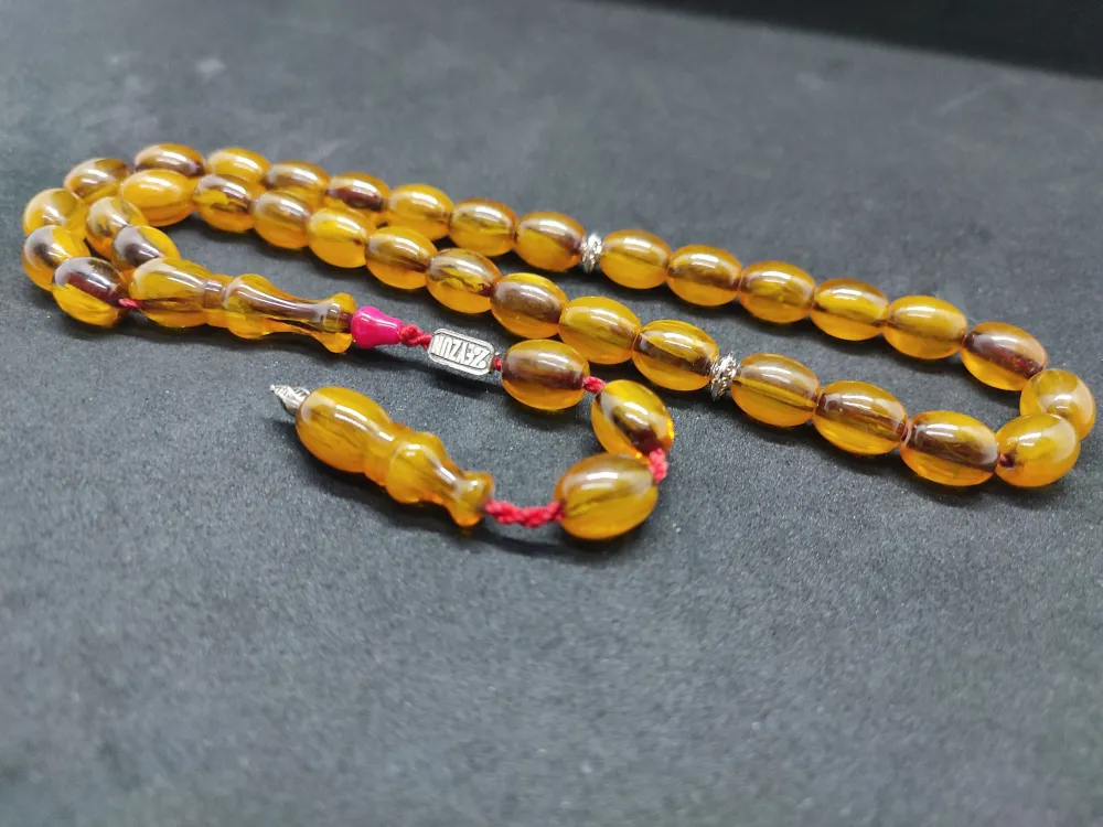 Zeyzun Usta Eseri̇ Di̇k Damar (İmza Çi̇vi̇ Ara Pulları Gümüş) Sıkma Kehri̇bar