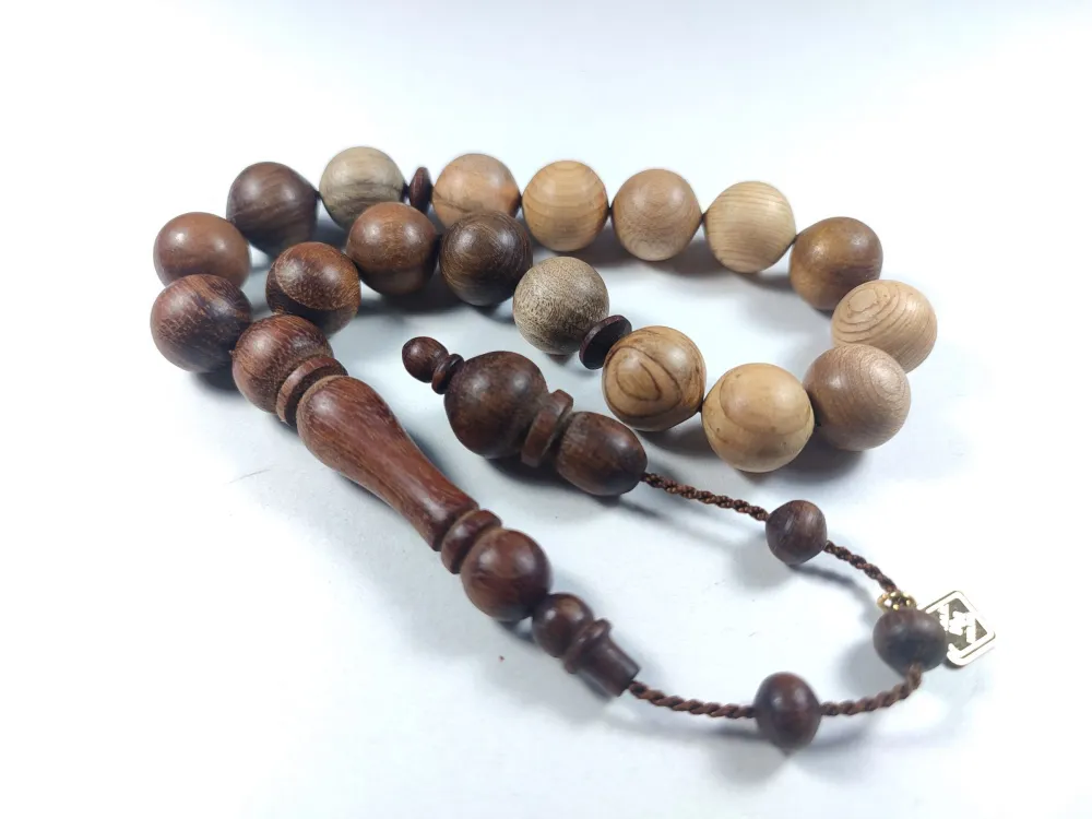 Hali̇l Hi̇lmi̇ Usta İşi̇ İmzalı Doğal Maskot Kavak Ağacı