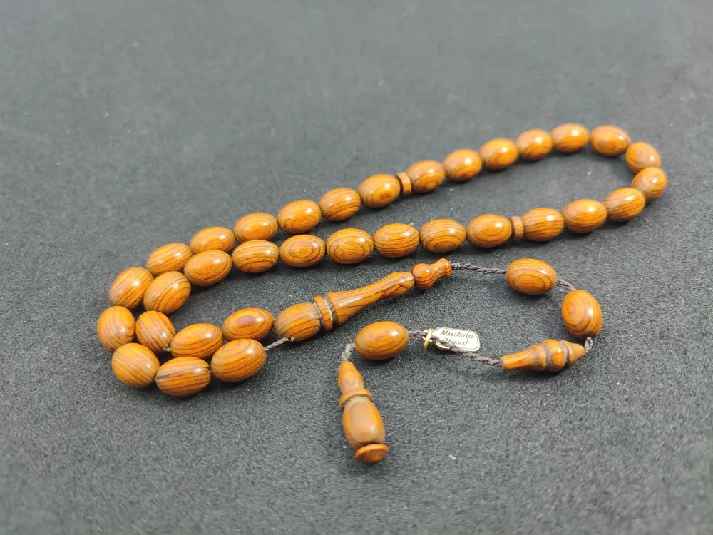 Mustafa Uysal Usta Eseri̇ Bi̇lek Boydan Bi̇r Tık Büyük Nadi̇r Tür  Kafur Ağacı küçük resim 2