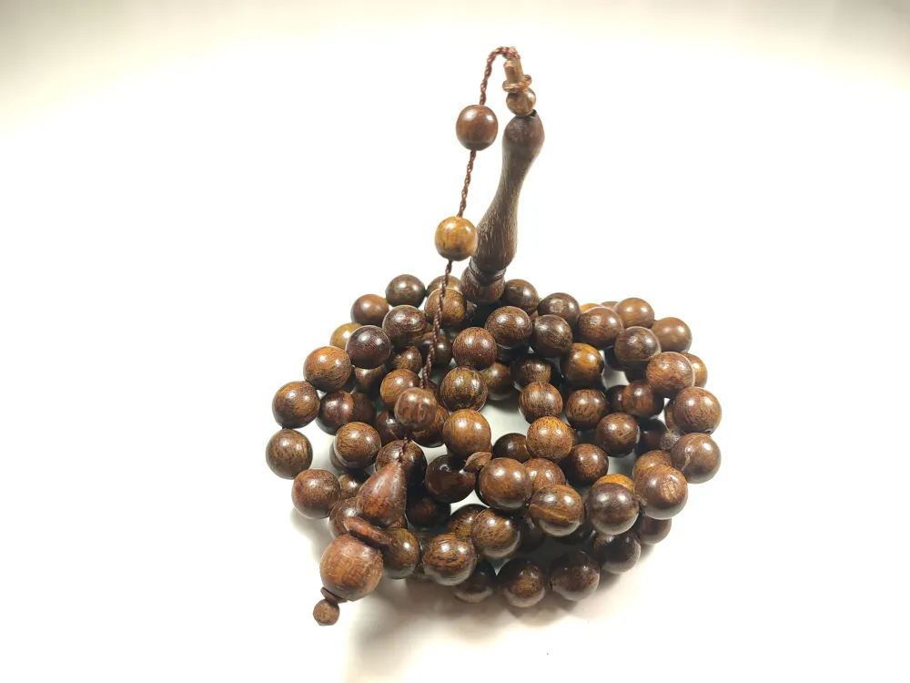 Hali̇l Hi̇lmi̇ Usta Eseri̇ İri̇ Boy Cumaru Ağacı Namaz Tesbi̇hi̇ küçük resim 3