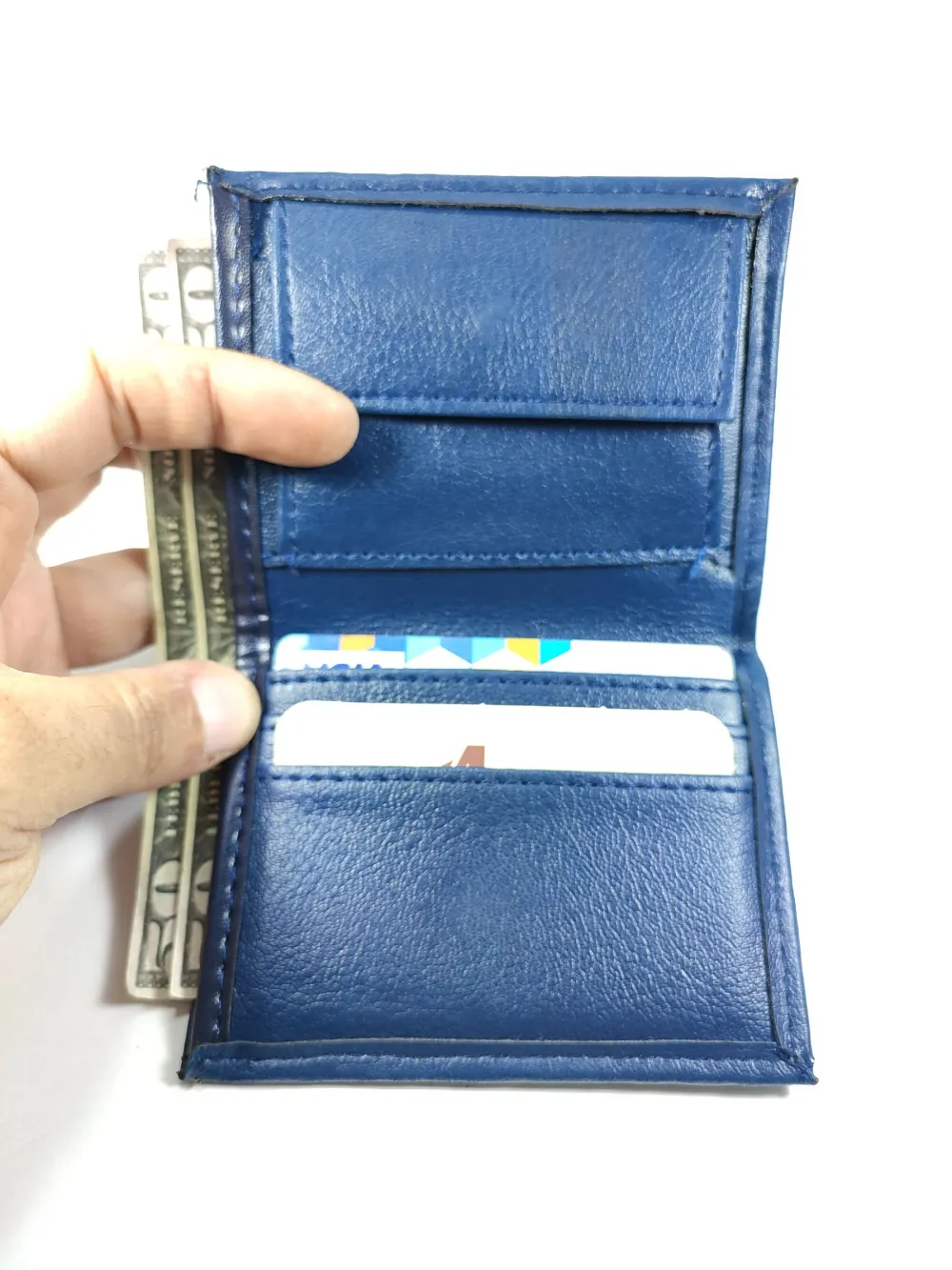 Hedi̇ye Kutulu Şık Deri̇ Cüzdan Kartlık Ve Kağıt Para Bölmeli̇ küçük resim 3