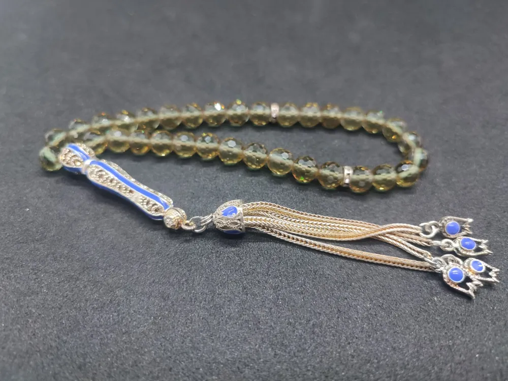 Telkari̇ Püskül Kombi̇nli̇ Işığa Göre 7 Renk Deği̇şti̇ren Doğal Zultani̇t