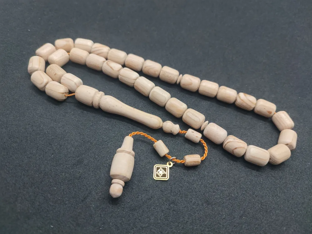 Hakan Kaya Usta Eseri̇ Kolleksi̇yonluk Yerli̇ Ağaç Grubu Kokulu Katran Ağacı