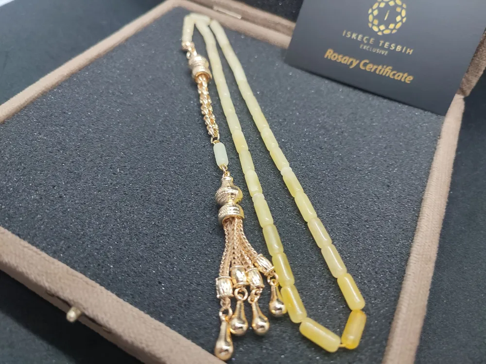 Gümüş Püsküllü Vıp Kadi̇fe Kutulu 10.15 Gr.  Hatasız Kali̇ngrad Krali̇çe Kaya Damla