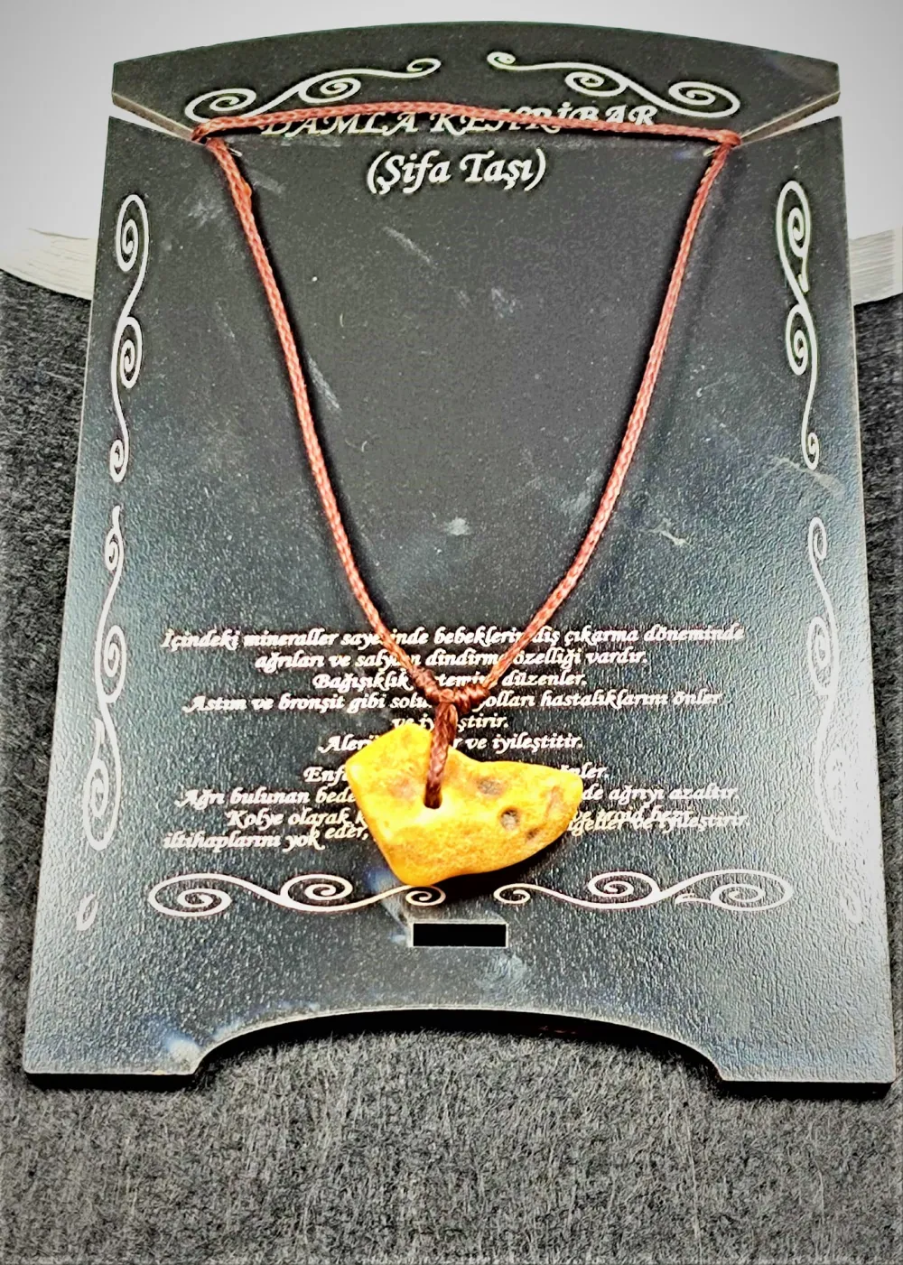 Doğal Ürün Sevenlere Stant Kombi̇nli̇ Damla Kaya Kehri̇bar Kolye