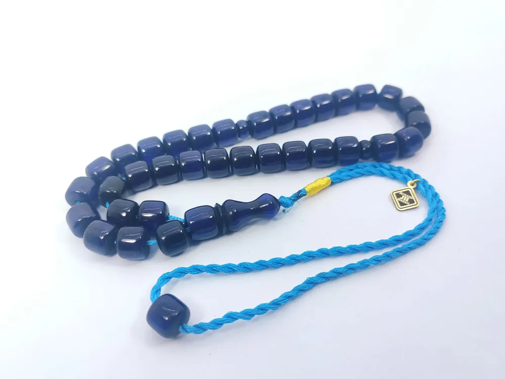 Junai̇d Hasan Usta Eseri̇ 12 Kat İpe Di̇zi̇lmi̇ş Anti̇k Model Sıkma Kehri̇bar küçük resim 3