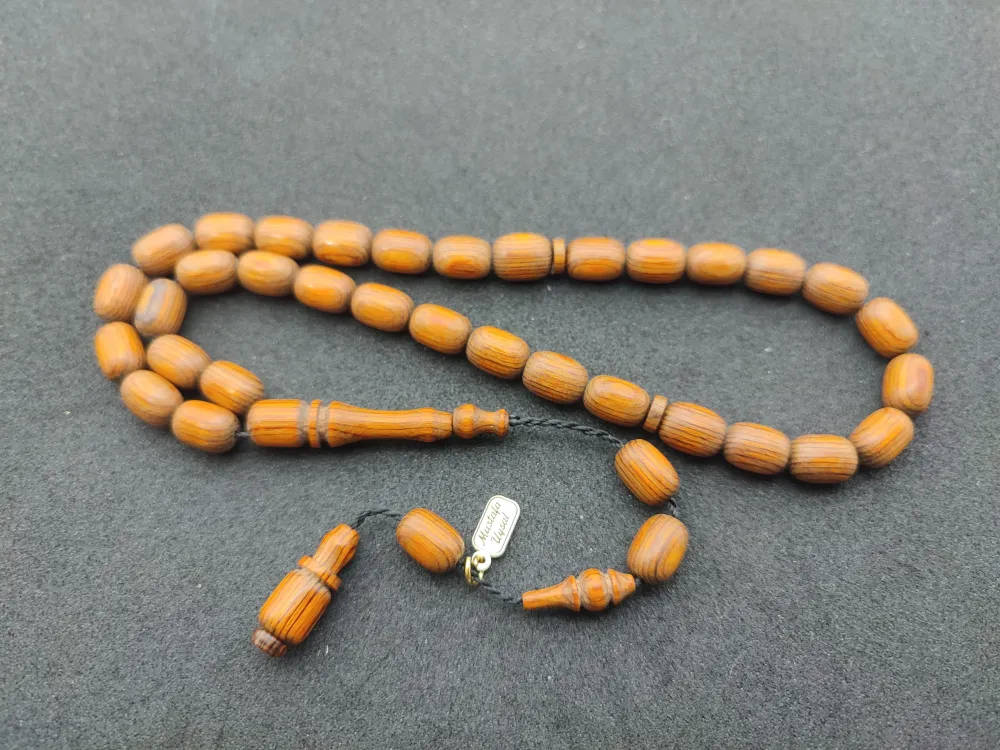 Mustafa Uysal Usta Eseri̇ Bi̇lek Boydan Bi̇r Tık Büyük Nadi̇r Tür  Kafur Ağacı küçük resim 3