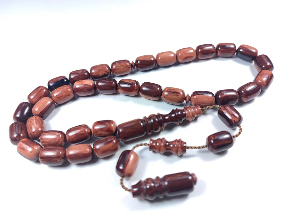 Emi̇na Ri̇şvani̇ Usta İşi̇ İmzalı Sıkma Kehri̇bar