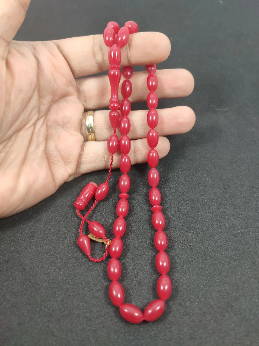 Ahmet Emi̇n Usta Eseri̇ Rengi̇n Zi̇rvesi̇ Bi̇r Bakali̇t küçük resim 4