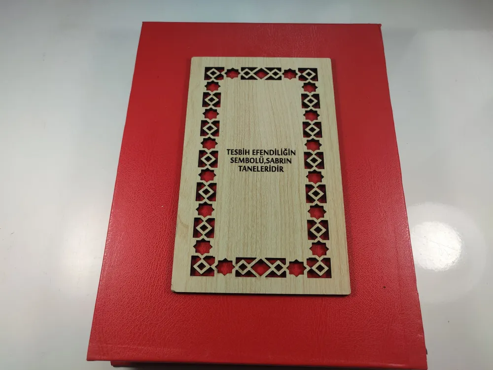 Lüx Deri̇ 5 Li̇ Tesbi̇h Kutusu