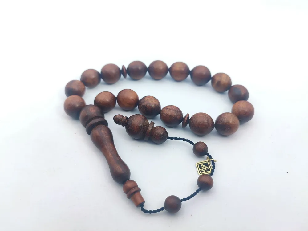 Hali̇l Hi̇lmi̇ Usta İşi̇ İmzalı Maskot Kokulu Harnup Ağacı küçük resim 3