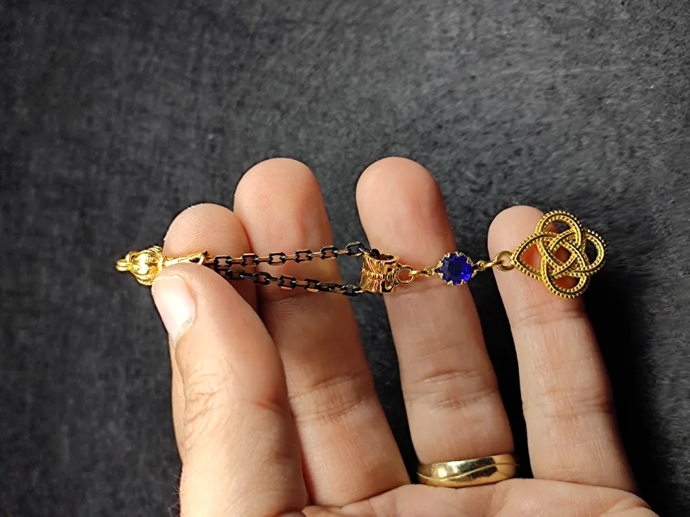 Usta İşçi̇li̇kli̇ Gümüş Kaplama Tesbi̇h Püskülü