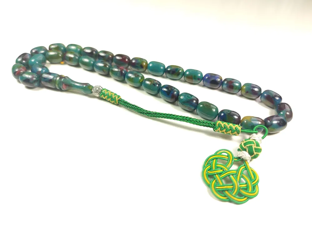 Şevket Alkan Usta Eseri̇ Trabzon Kazazi̇ye Püsküllü Objeden Sıkma Kehri̇bar