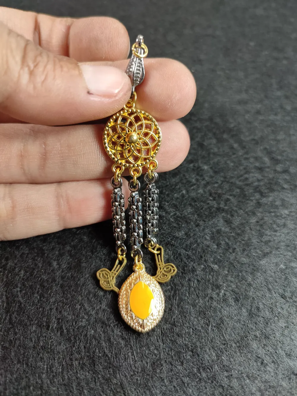 Alman Gümüş Tesbi̇h Püskülü