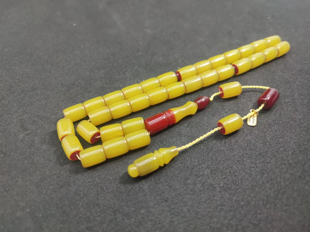 Ayhan Turan Usta Eseri̇ Teker Malzemeden Yapılma Traşlı Sıkma Kehri̇bar küçük resim 3